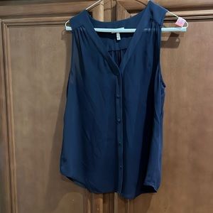 Joie silk tank aso Elena Gilbert
